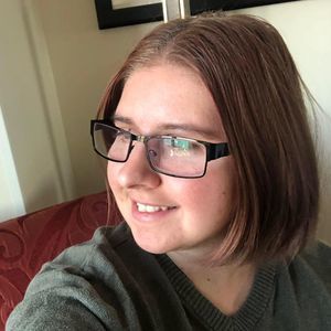 Meet your Posher, Raquel